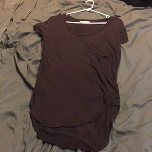 Tulip bottom burgundy t shirt w pocket detail